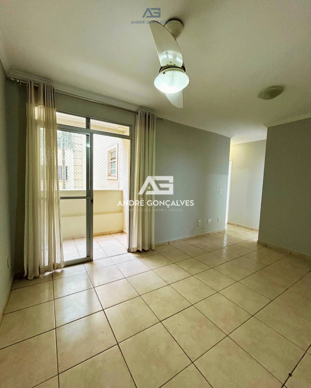 Apartamento à venda, com 3 quartos, 70m² - ANDRÉ GONÇALVES NEGÓCIOS IMOBILIÁRIOS