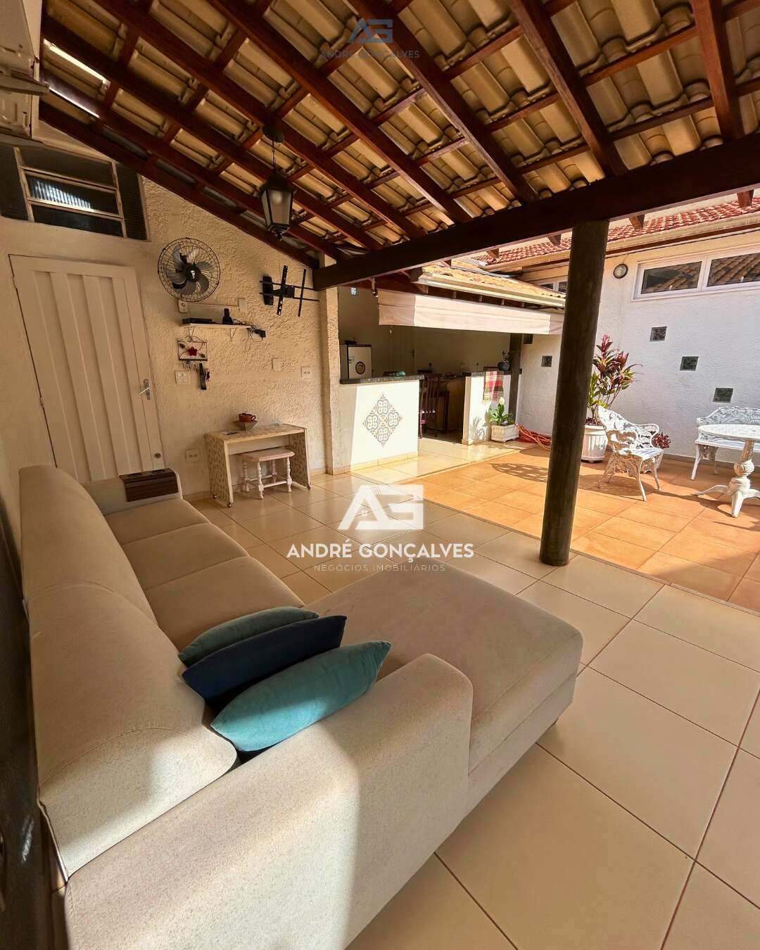 Casa à venda em São José do Rio Preto, Higienópolis, com 3 quartos - ANDRÉ GONÇALVES NEGÓCIOS IMOBILIÁRIOS