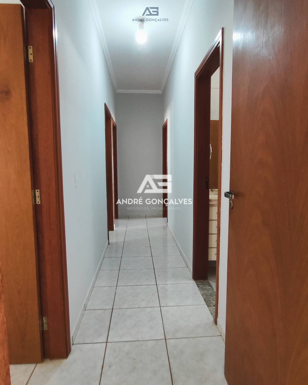 Chácara à venda em São José do Rio Preto, Estância São Pedro Vila Azul, com 3 quartos, 210m² - ANDRÉ GONÇALVES NEGÓCIOS IMOBILIÁRIOS