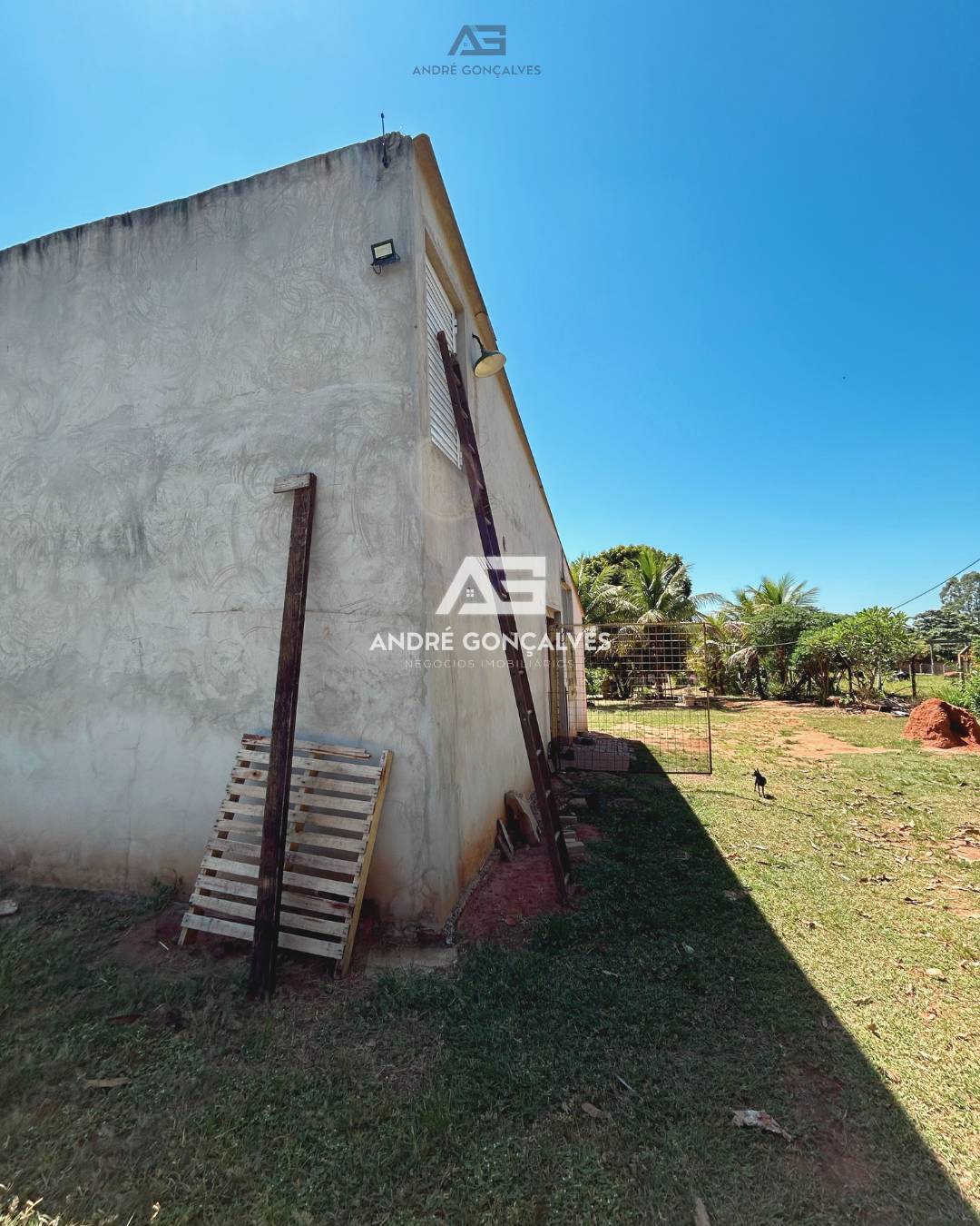 Chácara à venda em São José do Rio Preto, Jardim das Flores - Vila Azul, com 3 quartos, 130m² - ANDRÉ GONÇALVES NEGÓCIOS IMOBILIÁRIOS